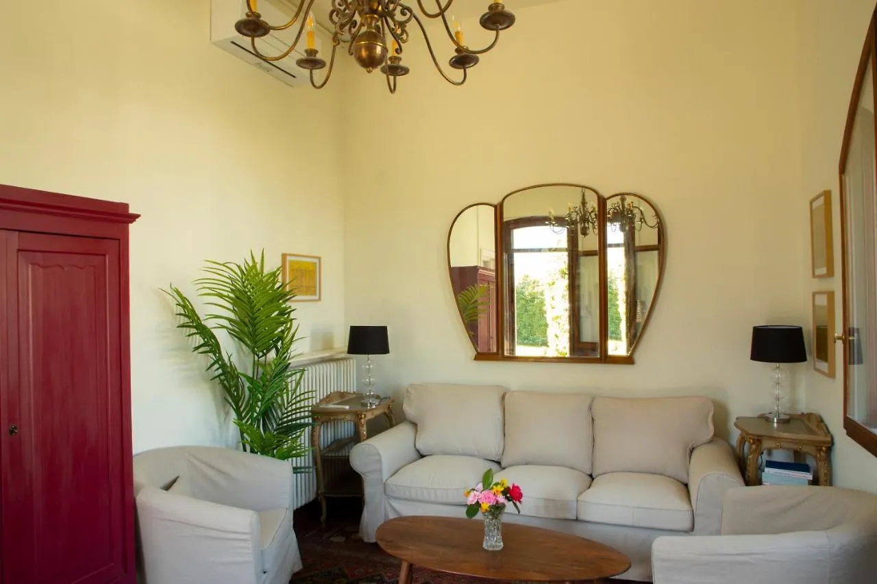 Villino Liberty Apartment Cernobbio Italy